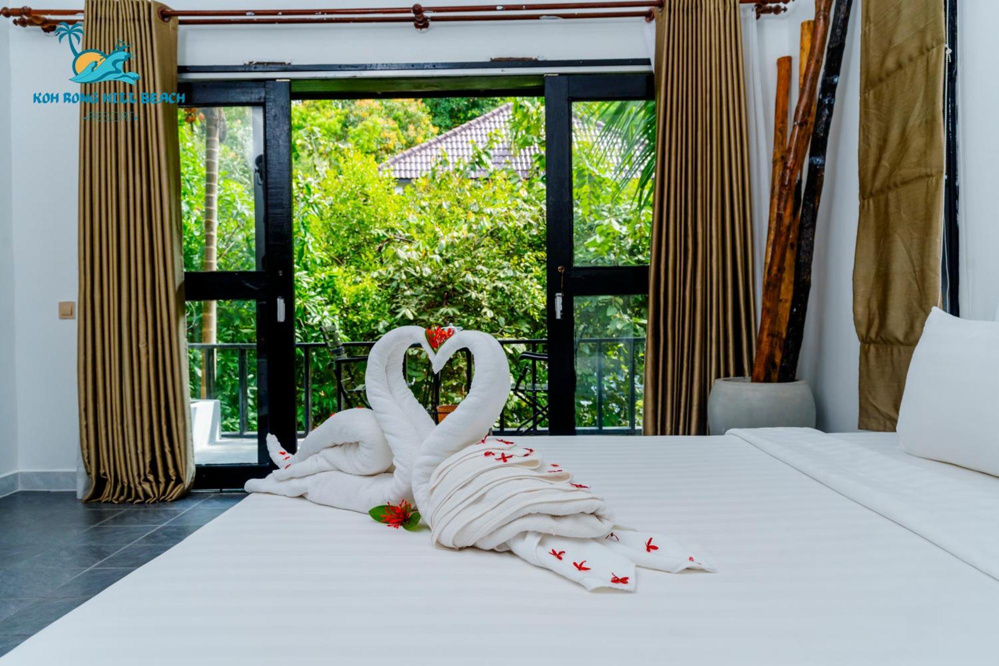 Koh Rong Hill Beach Resort Derm Tkov Village Extérieur photo