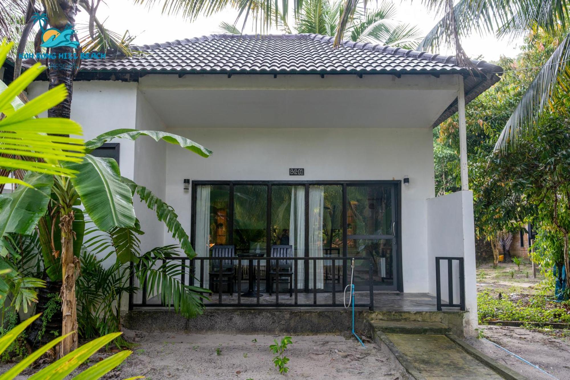 Koh Rong Hill Beach Resort Derm Tkov Village Extérieur photo